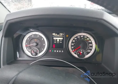 2014 Ram 1500 Big Horn z USA, uszkodzony, nr VIN 1C6RR6LT8ES267685